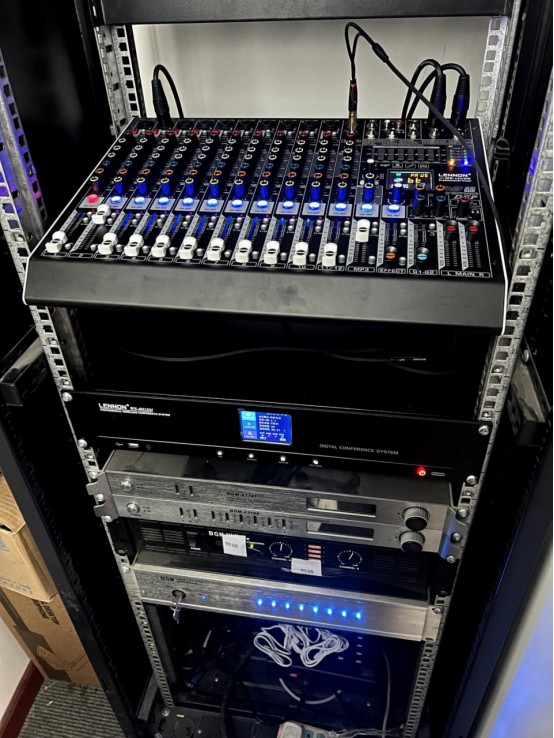 卓越视界，智汇中枢：苏州硕铭交付中建四局高端多媒体会议室项目